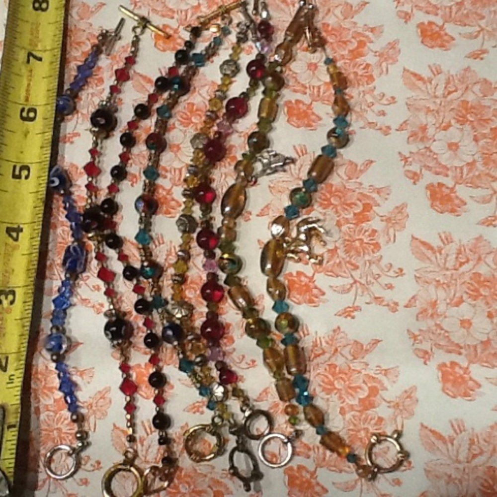 Crystal bracelets 8 in the set - Picture 2 of 3